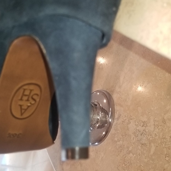 ASH knee length navy boots. - Picture 7 of 12